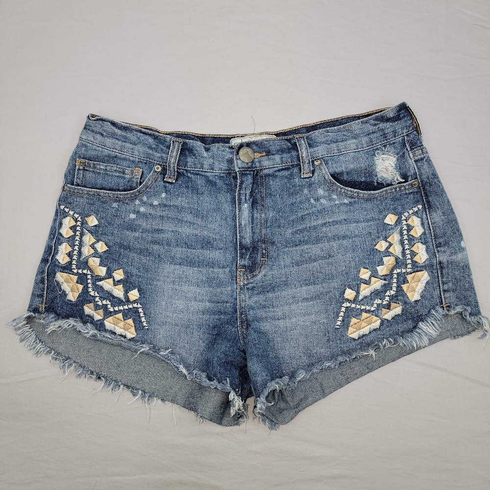Free People women's boho embroidered cutoff denim shorts
